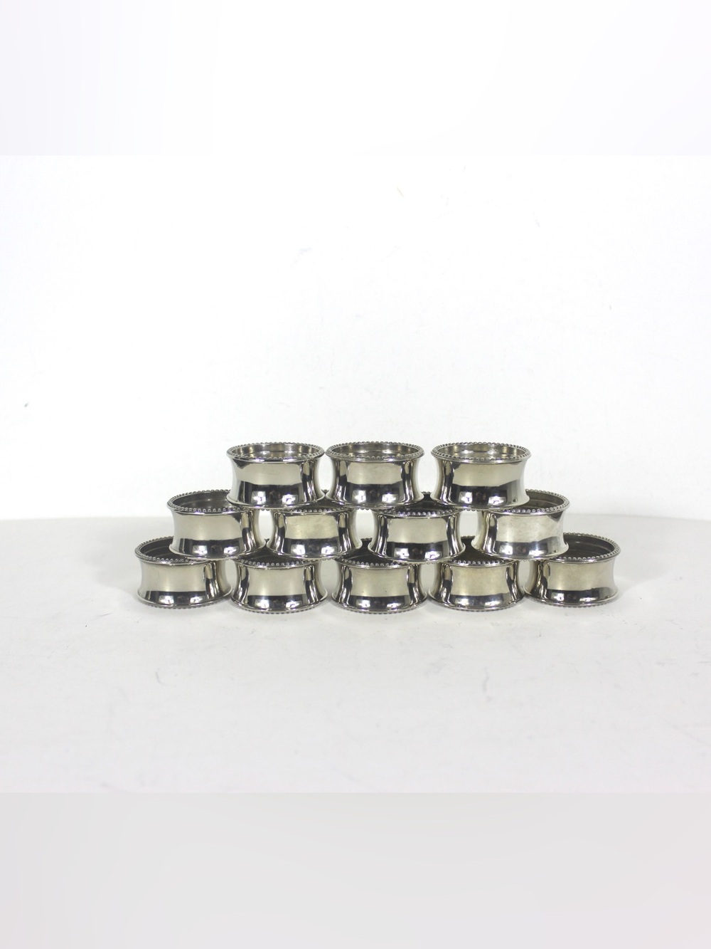 Set of 12 Silver Plated Beaded Edge Napkin Holder Rings Polished